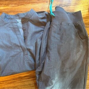 Figs Women's Gray Joggers
